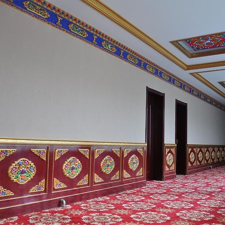 Overseas Tibetan Hotel Xiahe Esterno foto