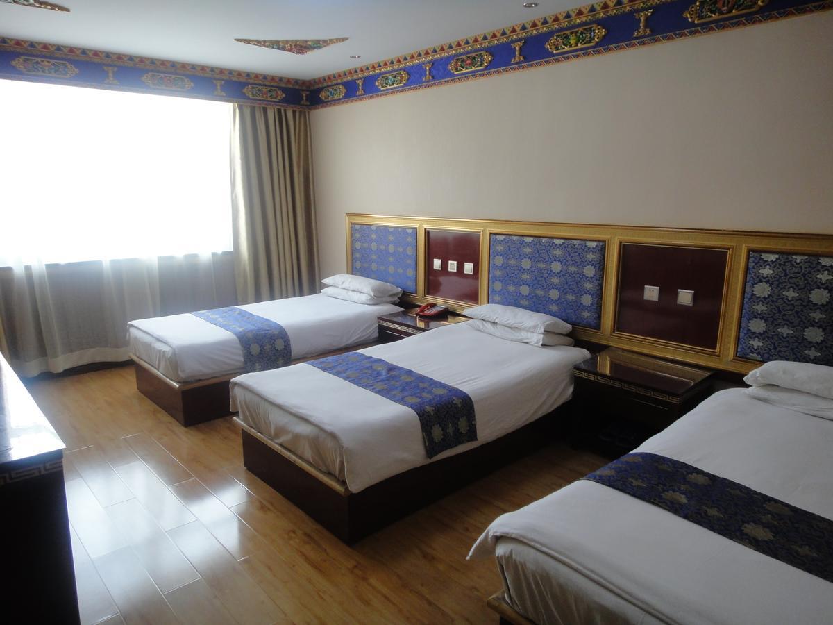Overseas Tibetan Hotel Xiahe Esterno foto