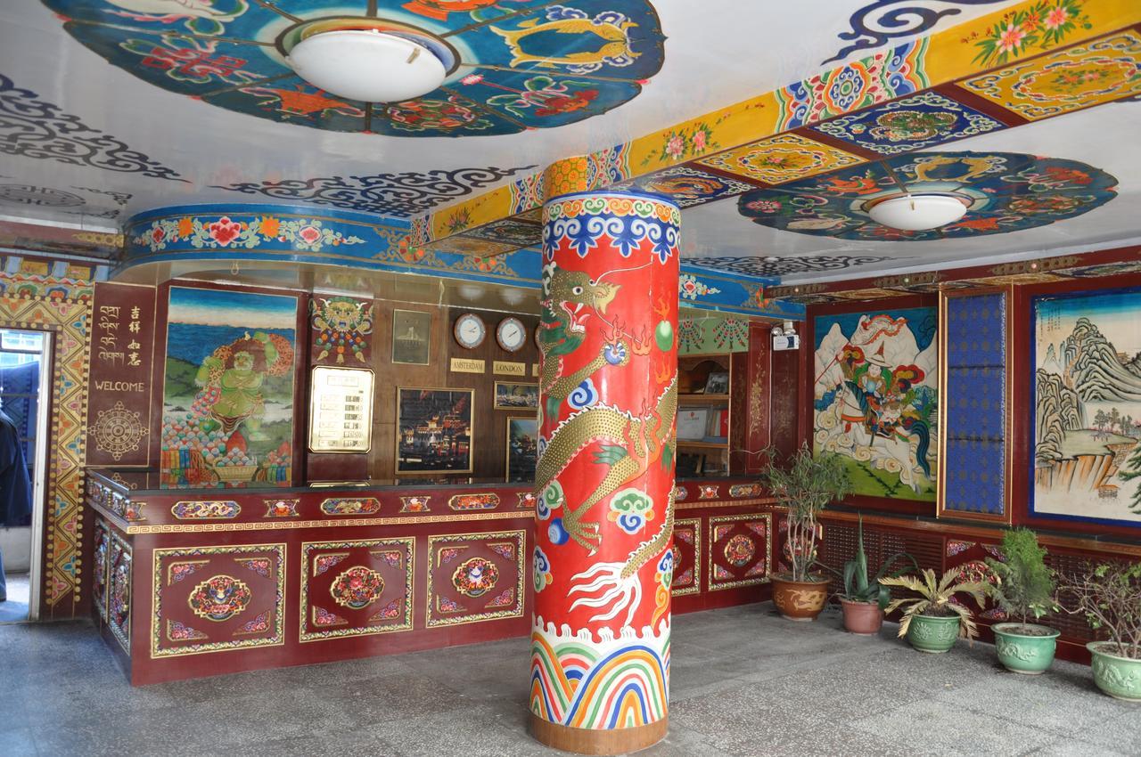 Overseas Tibetan Hotel Xiahe Esterno foto